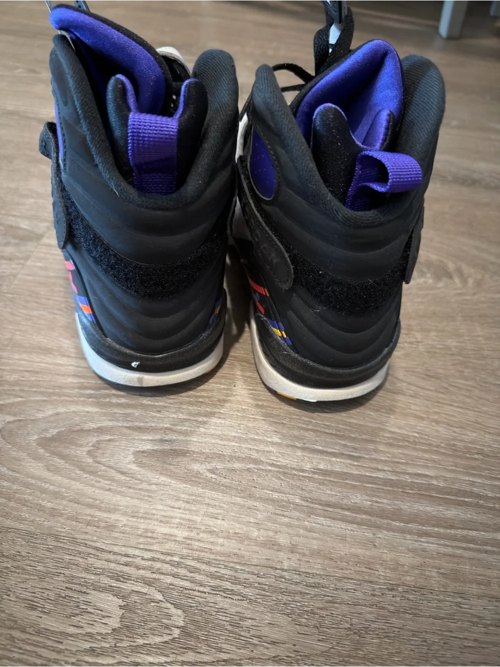 Jordan 8 Retro